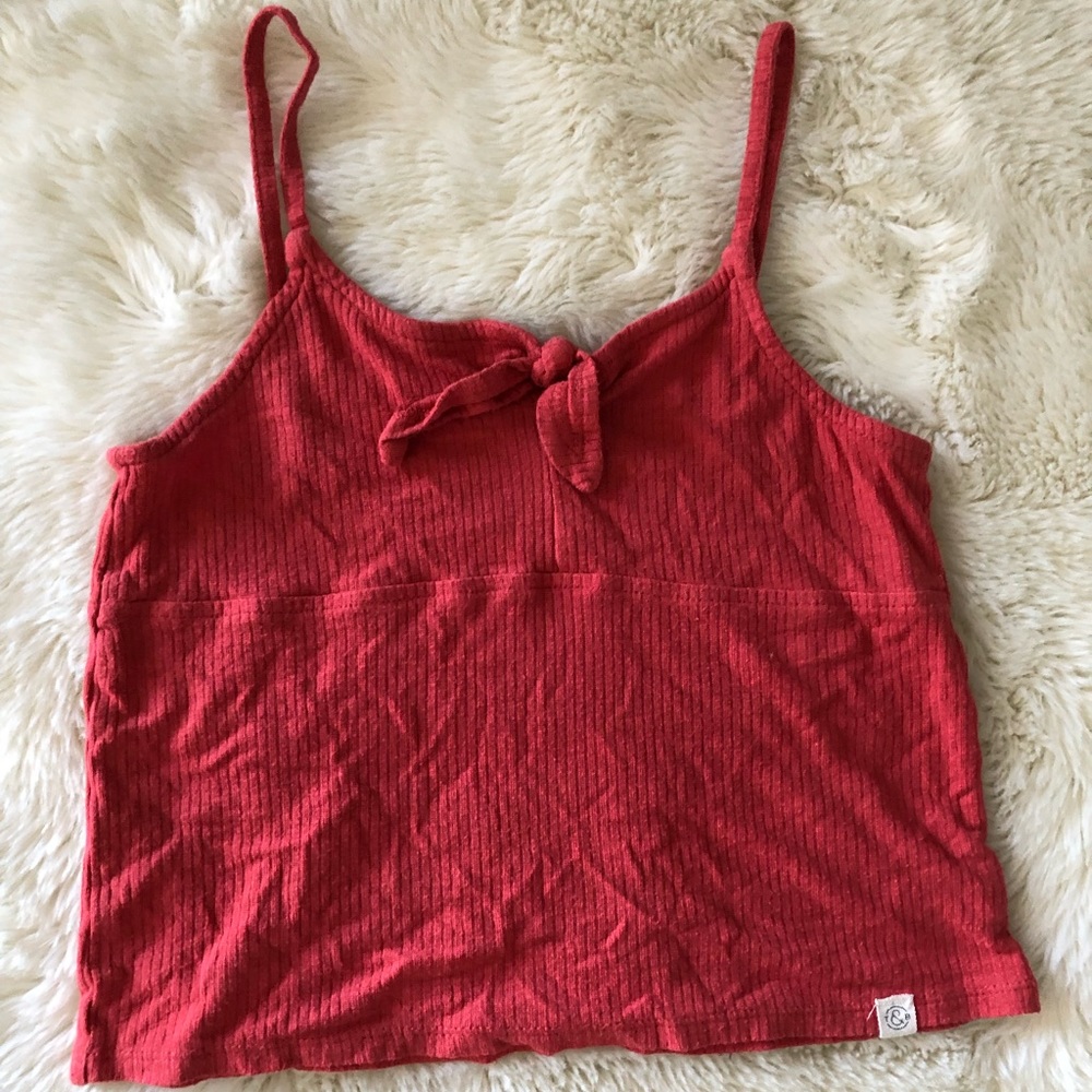 ribbed cropped red tank